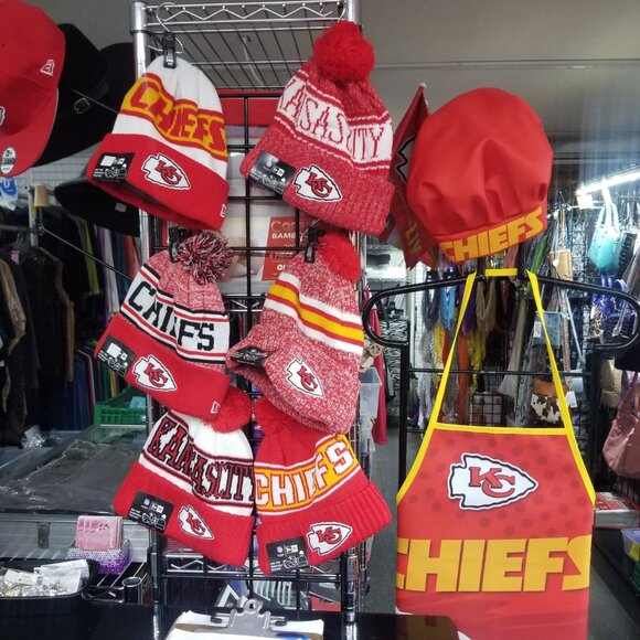 KANSAS CITY CHIEFS DOUBLE SIDED CAR FLAG - Picture 7 of 10